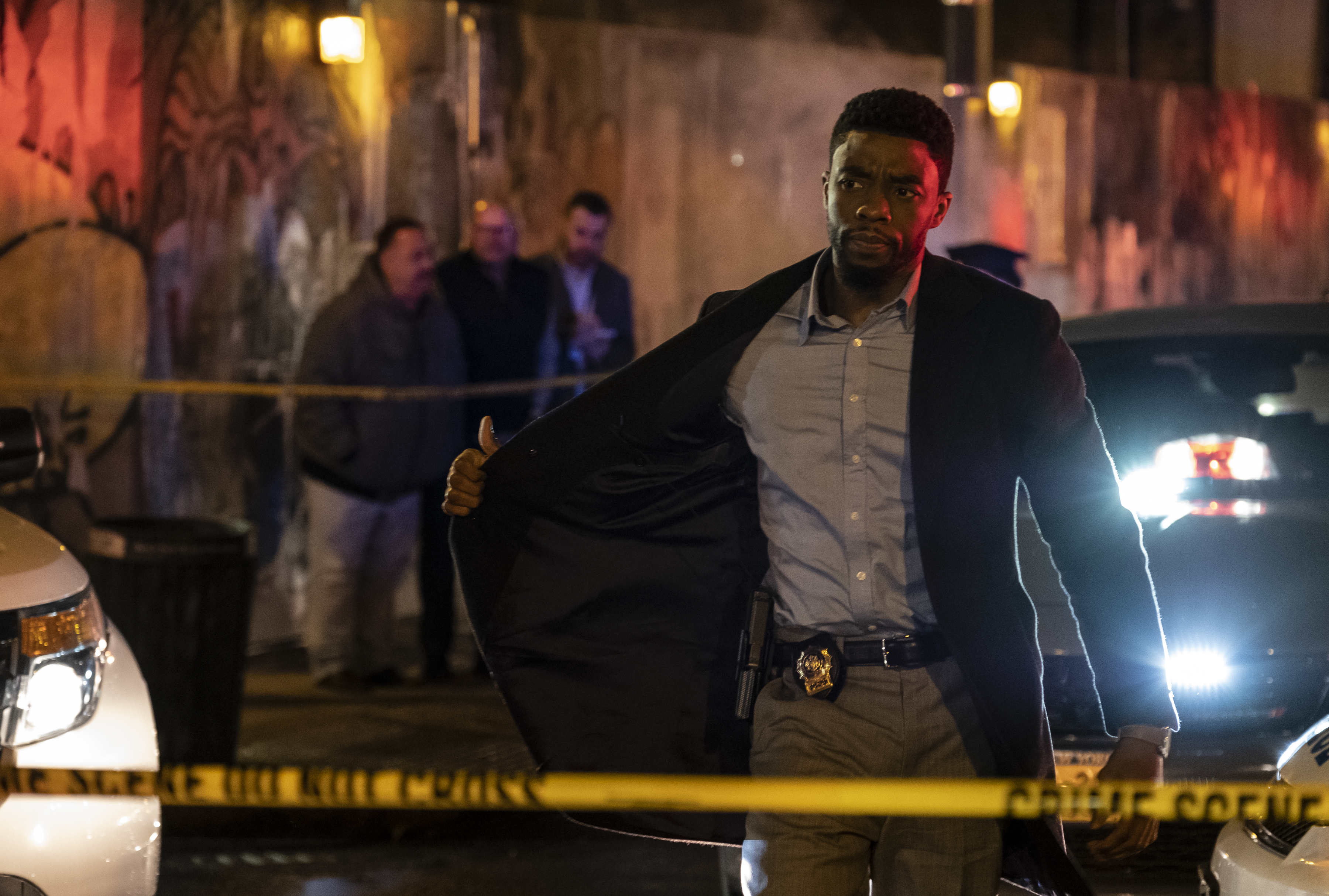 Chadwick Boseman se luce en Manhattan sin salida
